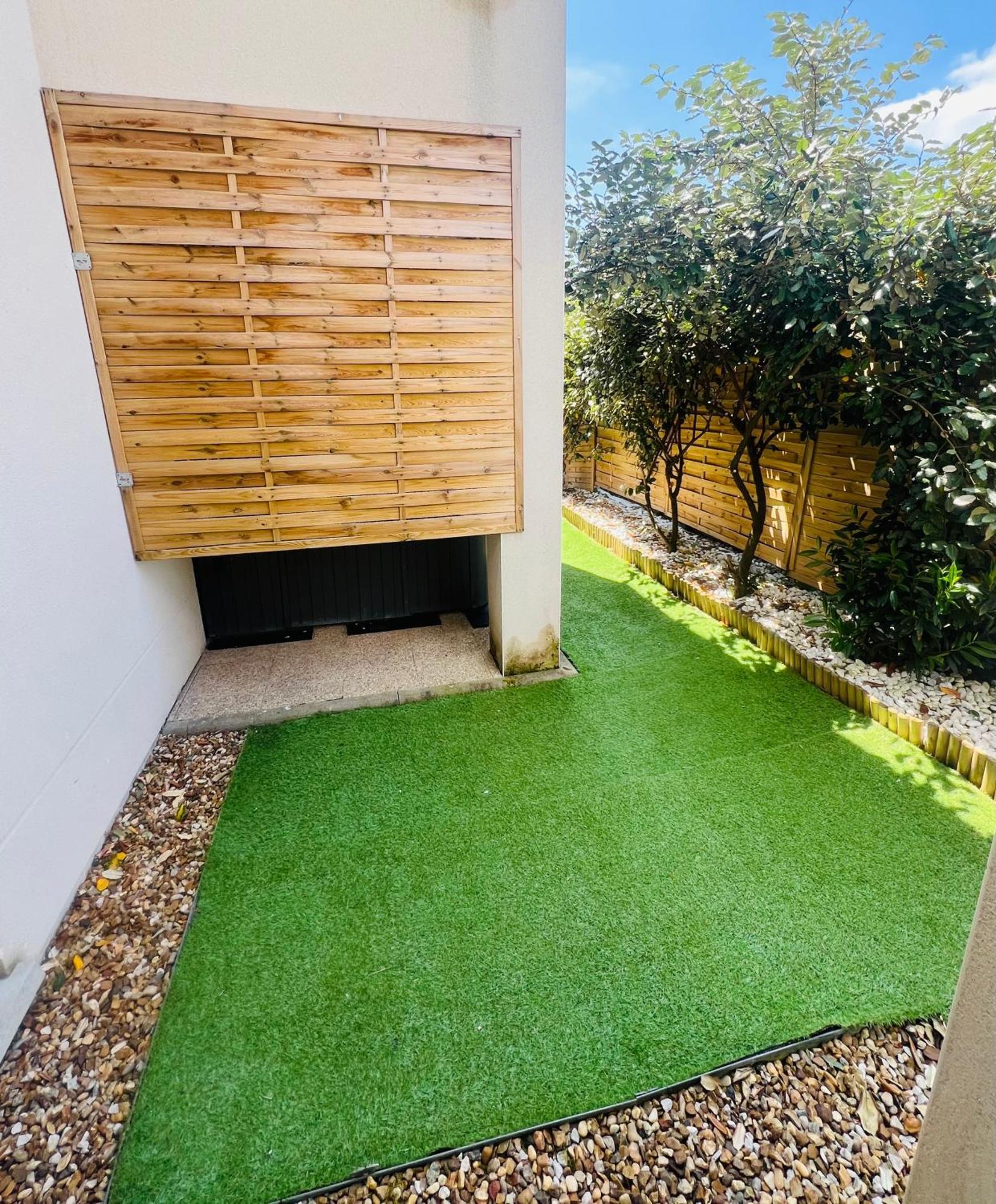 אורליאן Appartement Rez De Chaussee Avec Parking Prive מראה חיצוני תמונה