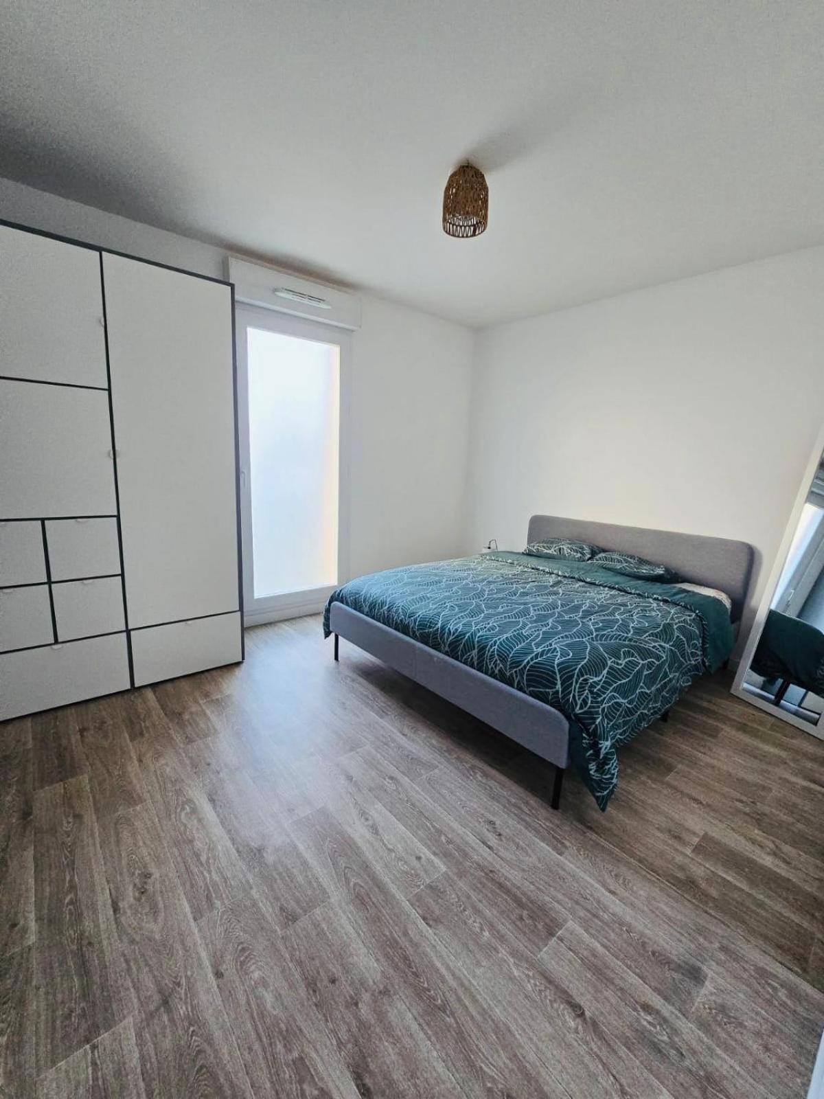 אורליאן Appartement Rez De Chaussee Avec Parking Prive מראה חיצוני תמונה